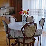 With Parking Space - 22078 Appartement *